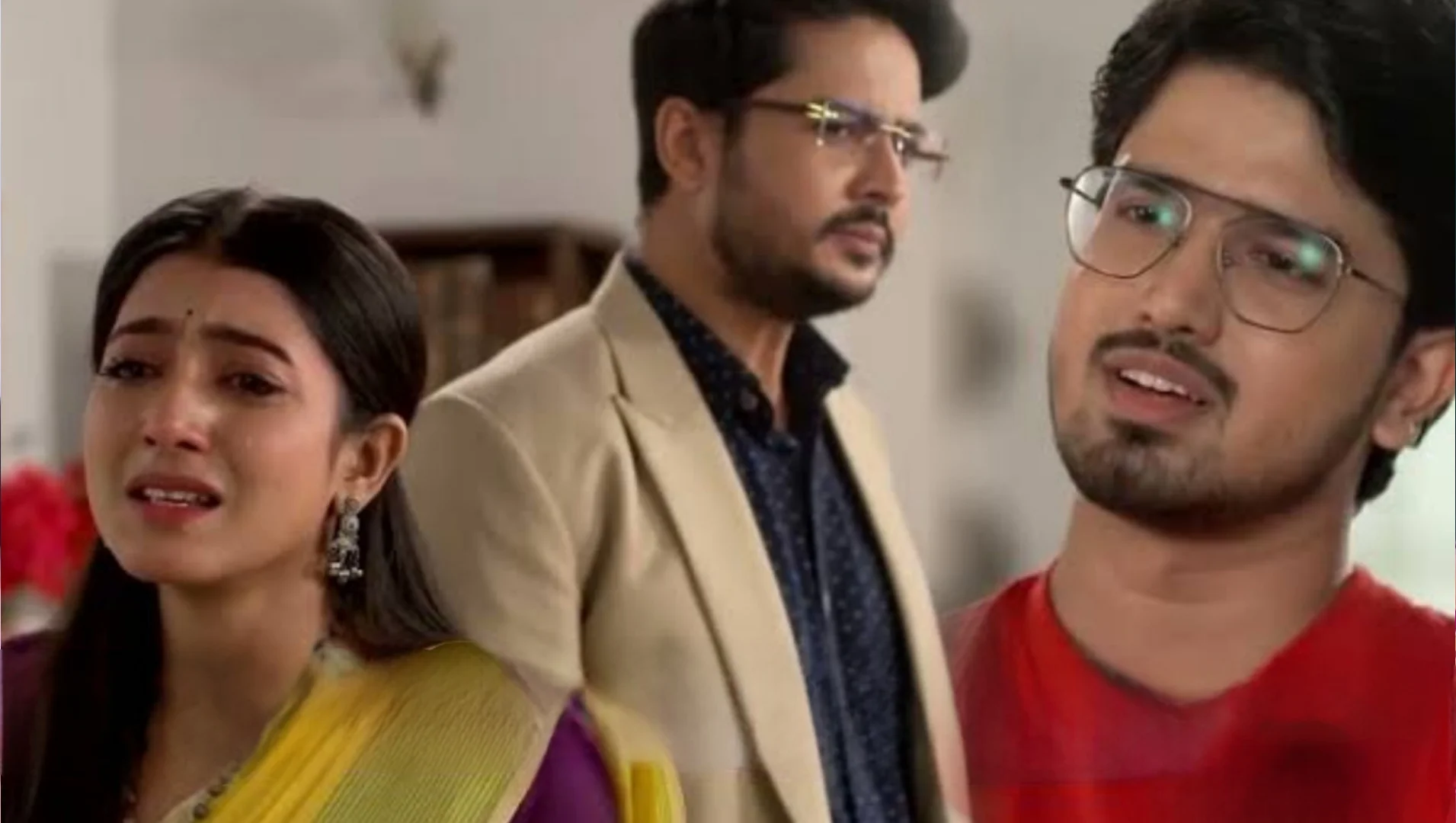 দুর্যোগ ঘনাচ্ছে মিঠিঝোরায়! রাইয়ের ভালো করার ছলনায় খারাপ করতে চাইছে শৌর্য্য! ফের রাইকে সন্দেহ করল অনির্বাণ! আদৌ কী হবে বিয়ে? 1 Shaurya has gone for a walk Anirban