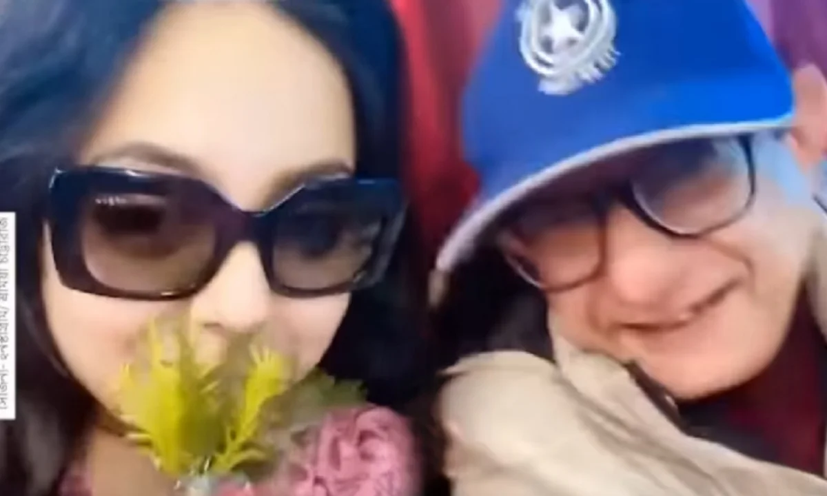 Sreemoyee Chattoraj, Kanchan Mullick, শ্রীময়ী চট্টরাজ, কাঞ্চন মল্লিক, নেটিজেন সমালোচনা, proposal