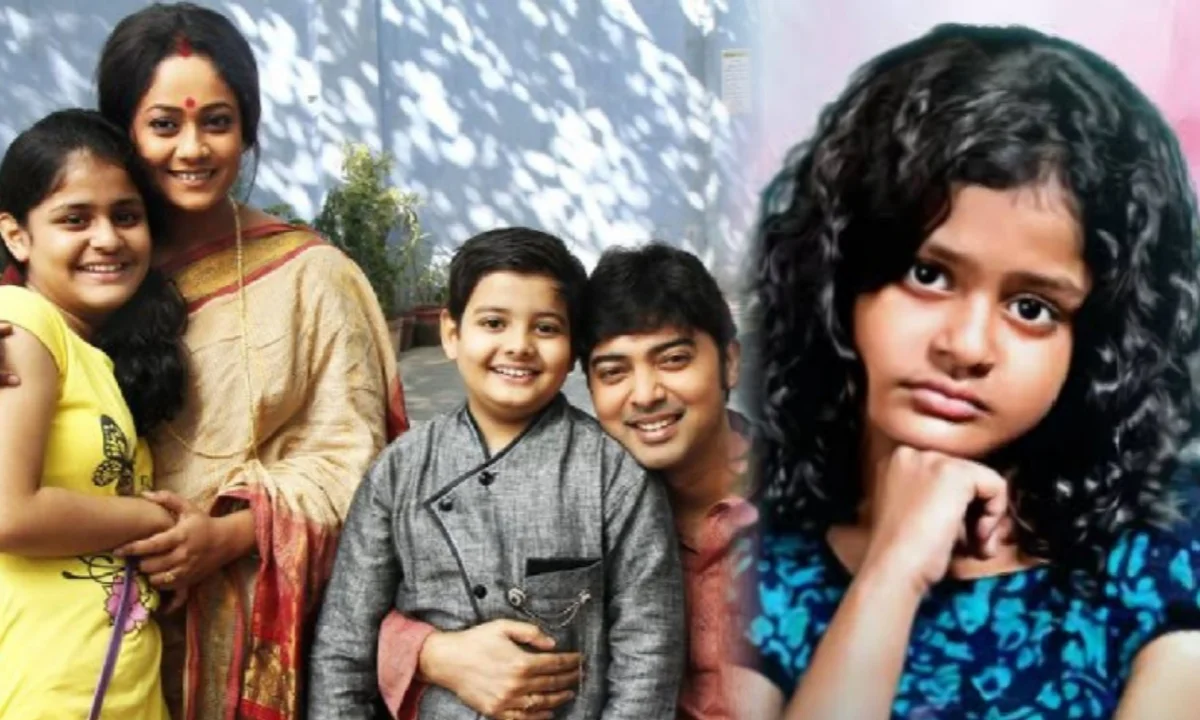 এবার জলসার অনুকরণে জি বাংলার পর্দায় আসছে এক হারিয়ে যাওয়া মেয়ের মাকে খোঁজার গল্প! নস্টালজিয়া উস্কে আসছে দ্বিতীয় 'মা' 1 Bengali serial, Duggamoni, দুগ্গামনি, zee Bangla