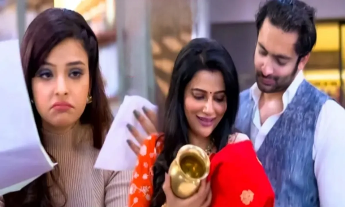 জিনিয়ার মুখে ঝামা ঘষে এক হল শুভ-আদৃত! ইচ্ছাপূরণ হল না জিনিয়ার, ধুন্ধুমার পর্ব গৃহপ্রবেশে 1 Tollywood, serial, 'Grihaprabash', star Jalsha, serial Bengali serial entertainment, বিনোদন, টলিউড,অভিনেতা, অভিনেত্রী,সিরিয়াল, বাংলা ধারাবাহিক, গৃহপ্রবেশ, স্টার জলসা