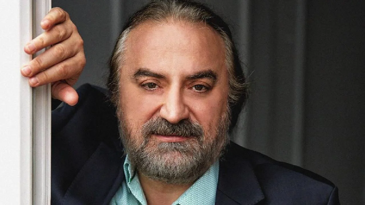 ফের বিনোদন জগতে নক্ষত্রপতন! জনপ্রিয় সঙ্গীত শিল্পীর মৃত্যুতে সংগীত জগতে নেমে এল গভীর শোকের ছায়া 2 Death News