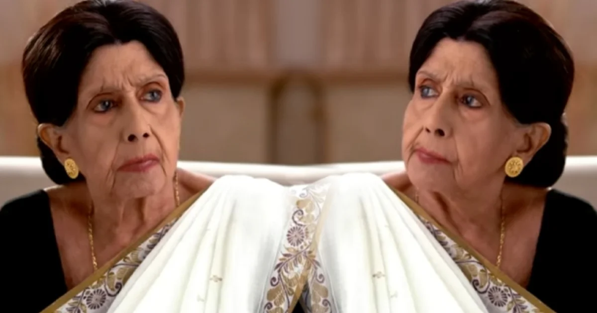 Sabitri Chatterjee, Veteran Actress, Chiroshokha, Makeup, Blod Look, Lipstick, Troll, Star Jalsha, Bengali serial, Leena Gangopadhyay, Social Media Buzz, Viewer's Reaction, সাবিত্রী চট্টোপাধ্যায়, চিরসখা, সাজগোজ, উগ্র মেকআপ, লিপস্টিক, বাংলা ধারাবাহিক, স্টার জলসা, লীনা গঙ্গোপাধ্যায়, ট্রোল, সমাজ মাধ্যমে বিতর্ক, বর্ষীয়ান অভিনেত্রী, দর্শকদের সমালোচনা