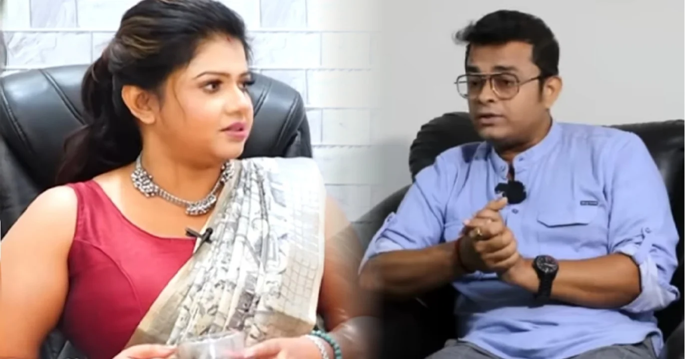 Sabyasachi Chakraborty, Susmita Roy, divorce, Sayak Chakraborty, Susmita-Sabyasachi Divorce, Marital Conflict, Domestic Violence, Men’s Struggles, Relationship Issues, Ego Clash, Social Pressure, Sabyasachi's Statment, Tollywood Separation, Tollywood Controversy, সব্যসাচী চক্রবর্তী, সুস্মিতা রায়, বিবাহ বিচ্ছেদ, সুস্মিতা-সব্যসাচী ডিভোর্স, দাম্পত্য কলহ, গার্হস্থ্য হিংসা, পুরুষের কষ্ট, সম্পর্কের টানাপোড়েন, ইগো সমস্যা, মিডিয়ায় চর্চা, সামাজিক চাপ, সব্যসাচীর বক্তব্য, টলিউডে বিচ্ছেদ, টলিউড বিতর্ক