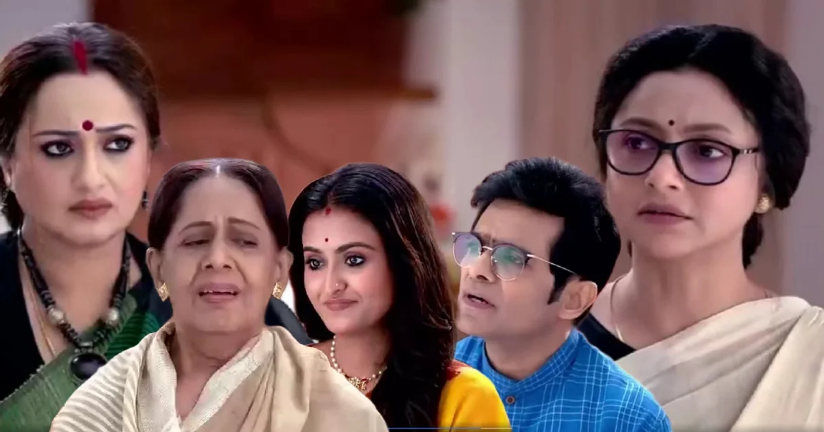 চন্দ্রের মায়ের মুখ ফসকে সোহিনীকে দ্বিতীয় পুত্রবধূর স্বীকারোক্তি! গয়না চু'রির অভিযোগে কমলিনী কোণঠাসা! চন্দ্র-বর্ষার ষড়'যন্ত্রে তুঙ্গে উত্তেজনা! চন্দ্রর লোভই কি বাড়ির সর্বনাশ ডেকে আনবে? 1 Chiroshokha, Star Jalsha, Aparajita Ghosh Das, Sudip Mukherjee, Leena Ganguly, Shinjinee Chakraborty, Rajannya Mitra, Raja Goswami, Vivaan Ghosh, Anashua Majumdar, Serial Update, Chiroshokha today episode, চিরসখা, স্টার জলসা, রঞ্জনা মিত্র, সুদীপ মুখার্জী, অপরাজিতা ঘোষ দাস, লীনা গাঙ্গুলি, অনুসূয়া মজুমদার, রাজা গোস্বামী, সিরিয়াল আপডেট, চিরসখা আজকের পর্ব