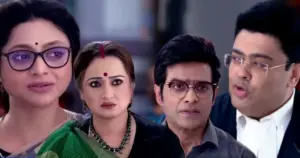 কমলিনীকে হেনস্থা করতেই আদালতে সাজানো নাটক! আদালতে চন্দ্রর মুখোশ খুলে দিলেন কমলিনীর উকিল! চন্দ্রর নাটকের জাল ছিঁড়ে ফেলল সোহিনীর চিঠিই! চন্দ্রর অতীতের চিঠিই কি এবার তাকে দেবে কারাদণ্ড? নাকি এবারও শাস্তি এড়ানো সম্ভব? 2 Chiroshokha, Star Jalsha, Aparajita Ghosh Das, Sudip Mukherjee, Leena Ganguly, Shinjinee Chakraborty, Rajannya Mitra, Raja Goswami, Vivaan Ghosh, Anashua Majumdar, Serial Update, Chiroshokha today episode, চিরসখা, স্টার জলসা, রঞ্জনা মিত্র, সুদীপ মুখার্জী, অপরাজিতা ঘোষ দাস, লীনা গাঙ্গুলি, অনুসূয়া মজুমদার, রাজা গোস্বামী, সিরিয়াল আপডেট, চিরসখা আজকের পর্ব