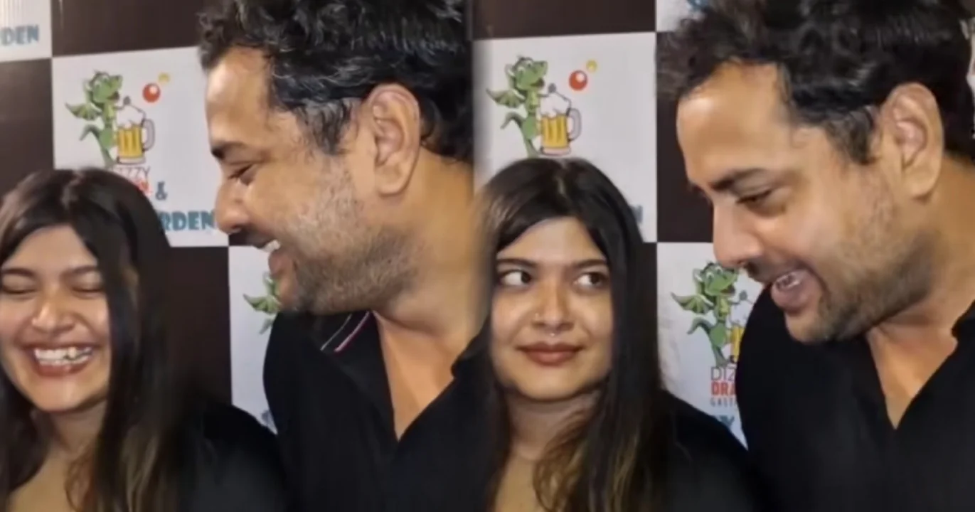 Tathagata Mukherjee, Alokbarsha Bose, New love Story, New Relationship, Debolina Dutta, social media trolls, age gap, romantic explanation, netizen reactions, tollywood, তথাগত মুখোপাধ্যায়, আলোকবর্ষা বসু, প্রেম, পরিচালকের সম্পর্ক, দেবলীনা দত্ত, সমাজ মাধ্যম ট্রোল, বয়সের পার্থক্য, প্রেমের বিশ্লেষণ, নেটিজেন প্রতিক্রিয়া, টলিউড