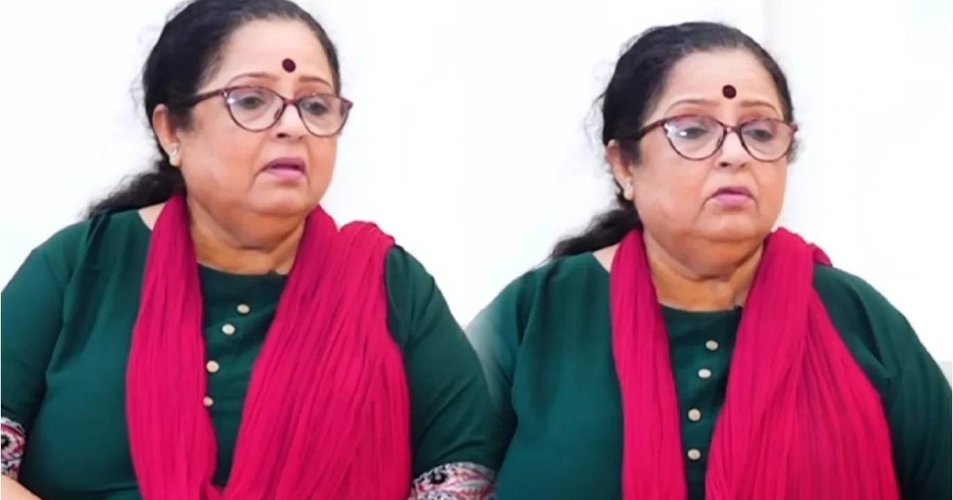 Debika Mitra, Veteran Actress, Final Wish, Acting Career, No Work, Emotional Actress, Regret, Negative Roles, Tollywood, Television, Bengali Film, Uttam Kumar, Megaserials, Actress's Statement, Lack Of Offers, Unfulfilled Dreams, দেবিকা মিত্র, বর্ষীয়ান অভিনেত্রী, জীবনের শেষ ইচ্ছা, অভিনয় জীবন, কাজ নেই, আবেগী অভিনেত্রী, আফসোস, খলনায়িকা চরিত্র, টলিউড, ছোটপর্দা, বড়পর্দা, উত্তম কুমার, কেরিয়ার, মেগা ধারাবাহিক, না ডাকায় আক্ষেপ