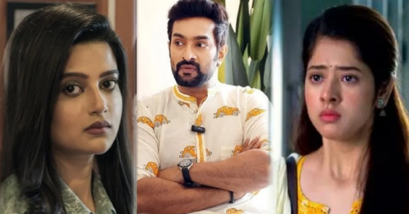 জীতুর বিরুদ্ধে দিতিপ্রিয়ার বি'স্ফো'রণেই জেগে উঠল পুরনো ক্ষত, অভিনেতাকে 'মিলন তিথি' থেকে বাদ দেওয়ার কারণও ছিল এটাই! পোস্টে উষসীর লাইক নিয়ে দর্শকের সন্দেহ— মিলন তিথিতেও সহ-অভিনেত্রীর সঙ্গে অশা'লীন আচরণই কী ছিল অভিনেতার বাদ পড়ার নেপথ্যে? 1 Ditipriya Roy, Jeetu Kamal, Milon Tithi, Chirodini Tumi Je Amar, serial controversy, co-actress allegation, TV actor misconduct, Bengali television drama, Ushasi Ray, Tollywood industry Scandal, Jeetu-Ditipriya Controversy, দিতিপ্রিয়া রায়, জীতু কামাল, মিলন তিথি, চিরদিনই তুমি যে আমার, ধারাবাহিক বিতর্ক, সহঅভিনেত্রীর অভিযোগ, উষসী রায়, জীতুর অসভ্য আচরণ, সিরিয়াল গসিপ, বাংলা টেলিভিশন বিতর্ক, জীতু-দিতিপ্রিয়া বিতর্ক