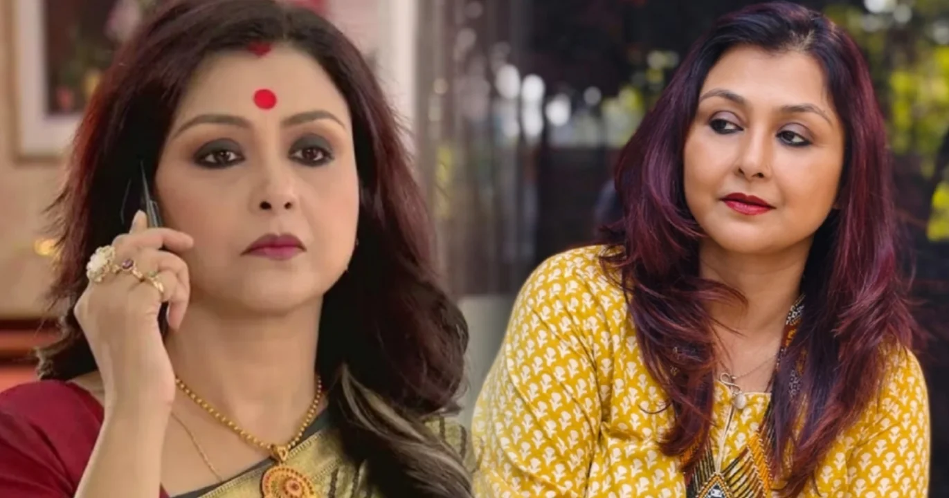 "অভিনয়ে ফিরলেও টেলিভিশনে নয়!" "টেলিভিশনে না আছে ভালো কাজ, না সম্মান!"— ছোটপর্দা থেক সরে দাঁড়ালেন দেবযানী চ্যাটার্জি! নে'গেটিভ রোলেও ছিল সাড়া জাগানো অভিনয়, তবু কেন টেলিভিশন ছাড়লেন দেবযানী চ্যাটার্জি? 1 Debjani Chatterjee, Quitting Television, Negative Roles, Bengali Serials, Bengali Television, Jamuna Dhaki, Tollywood TV industry, Actress Exit, Small Screen, Veteran Actors, Declining Content Quality, Bengali TV Shows, দেবযানী চ্যাটার্জি, টেলিভিশন ছাড়ালেন, বাংলা টেলিভিশনের খলনায়িকা, বাংলা সিরিয়াল, বাংলা টেলিভিশন, নেগেটিভ চরিত্র, যমুনা ঢাকি, ছোটপর্দা, টলিউড, প্রবীণ শিল্পী, ধারাবাহিকের খারাপ গুণমান, অভিনেত্রীর ক্ষোভ