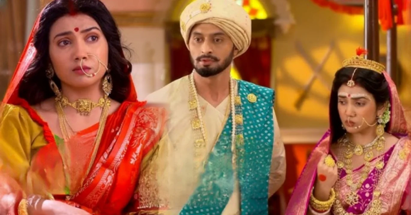 RajRajeshwari Rani Bhabani, Rani Bhavani, Historical Character, Bengali Serial Controversy, Excessive Makeover, Excessive Jewelry, Audience Criticism, Bengali Television, Unrealistic Portrayal, Star Jalsha, রাজরাজেশ্বরী রাণী ভবানী, রাণী ভবানী, ঐতিহাসিক চরিত্র, বাংলা ধারাবাহিক বিতর্ক, অতিরিক্ত সাজ, গয়নার ব্যাবহার, দর্শকের সমালোচনা, বাংলা টেলিভিশন, অবাস্তব সাজসজ্জা, ঘুমের সময় গয়না, স্টার জলসা