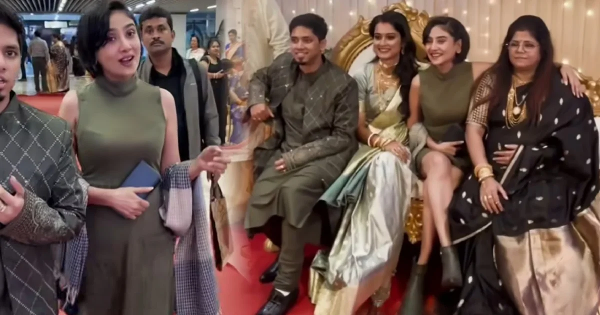 'বয়স বাড়ছে আর রুচি বিকৃত হয়ে যাচ্ছে! বাঙালি বিয়ে বাড়িতে কি এটা পরা যায়?' 'শাড়ি না হোক, অন্য ভারতীয় পোশাক তো পরা যেত!' খরাজ মুখোপাধ্যায়ের ছেলের বিয়েতে, দেবলীনার শর্ট বডিকন ড্রেসে নেটিজেনদের তীব্র সমালোচনা! 1 Debolina Dutta, Tollywood Actress, Short Dress, Bodycon Dress, Bengali Wedding, Kharaj Mukherjee, Bihu Mukherjee Wedding, Actress controversy, Social Media Backlash, Netizens Slams, Troll, Actress Criticism, দেবলীনা দত্ত, ছোট পোশাক, বডিকন ড্রেস, খরাজ মুখোপাধ্যায়, বিহু মুখোপাধ্যায় বিয়ে, বাঙালি বিয়ে, অভিনেত্রী বিতর্ক, সমাজ মাধ্যমে সমালোচনা, নেটিজেনদের কটাক্ষ, ট্রোল, টলিউড অভিনেত্রী