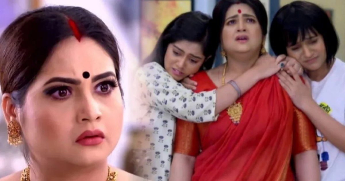 “পালিয়ে বিয়ে করেছি, সংসার শুরুতেই বুঝেছিলাম ভুল...ফোন পেয়ে মা তিন-চার ঘণ্টা সেখানেই বসে ছিলেন” জীবনের অন্যতম কষ্টের স্মৃতি ভাগ করলেন নবনীতা দে! “এত খারাপ অভিজ্ঞতা হতে পারে, কল্পনাও করিনি” কোন ভয়ংকর পরিস্থিতির মুখে পড়েছিলেন অভিনেত্রী? 1 নবনীতা দে, Nabanita Dey, tollywood, বিনোদন