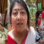 Mahua Gangopadhyay, Probashi Ghorkonna, Mother In Law Death, Funeral Vlog, Social Media Backlash, Vlogging Controversy, Internet Trolls, Digital Content Debate, Bengali YouTuber, Vlogger, Netizens Slams, মহুয়া গঙ্গোপাধ্যায়, প্রবাসে ঘরকন্না, শাশুড়ির শেষযাত্রা ভ্লগ, সোশ্যাল মিডিয়া ট্রোল, ভ্লগিং বিতর্ক, নেটিজেনদের কটাক্ষ, কনটেন্ট বিতর্ক, বাংলা ইউটিউবার, ভ্লগার, সমাজ মাধ্যমে সমালোচনা