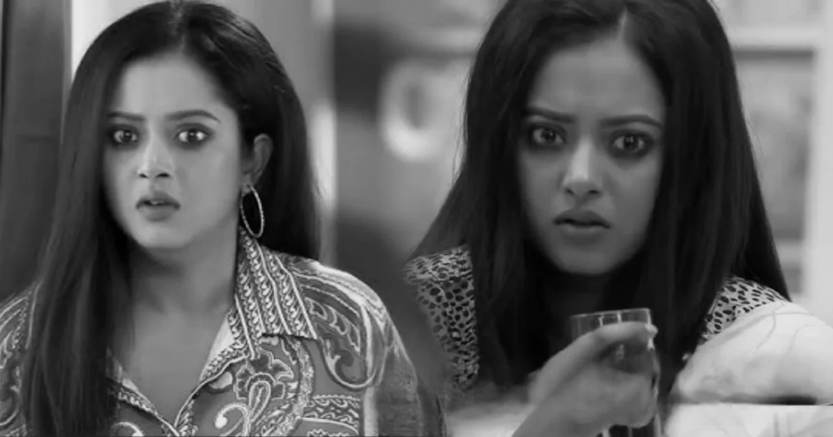 একসঙ্গে ১৩টা ওষুধ খেয়ে চরম বিপদ ডেকে আনলেন শ্রুতি দাস! শরীরে শুরু ভয়ংকর প্রতিক্রিয়া! "মানুষ স্বেচ্ছামৃ'ত্যুর কথা ভাবলে এটাই করে" শুটিং ফ্লোরেই অসুস্থ অভিনেত্রীর বি'স্ফোরক স্বীকারোক্তি! হঠাৎ কেন এমন করলেন? এখন কেমন আছেন তিনি? 1 Shruti Das, Jowar Bhanta, Nisha Character, Bengali Serial, Tollywood Actress, Health Update, suicide attempt, Bengali Actress, Sick, Shocking, Actress Life, Struggle, Life Story, Tollywood, Entertainment, শ্রুতি দাস, জোয়ার ভাঁটা, নিশা চরিত্র, বাংলা ধারাবাহিক, টলিউড অভিনেত্রী, চরম অসুস্থ, শারীরিক অবস্থা, বাংলা টেলিভিশন, অভিনেত্রীর জীবন, আত্মহত্যার চেষ্টা, টলিউড, বিনোদন সংবাদ