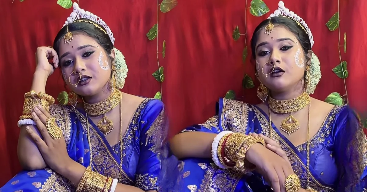 ভাইরাল শেষ ভিডিওতেই দিয়েছিলেন অসংখ্য ইঙ্গিত! মৃ'ত্যুর আগে কী বার্তা রেখে গিয়েছিলেন সায়নী চক্রবর্তী? 'সুন্দরীর দিদি'র ম'র্মান্তিক পরিণতি, তদন্ত শুরু হতেই সামনে এল কোন সত্যি? 1 Sayoni Chakraborty, Sayoni Death, Instagram Reel, Social Media Influencer, Bengali Vlogger, Sundorir Didi, Sayani Last Post, Viral Reel, Relationship Issue, Bengal Content Creator, সায়নী চক্রবর্তী, সায়নীর মৃত্যু, ইনস্টাগ্রাম রিল, সোশ্যাল মিডিয়া ইনফ্লুয়েন্সার, সুন্দরীর দিদি, বাঙালি ভ্লগার, সায়নীর শেষ পোস্ট, ভাইরাল রিল, প্রেমের সম্পর্ক, সামাজিক মাধ্যমে উত্তেজনা