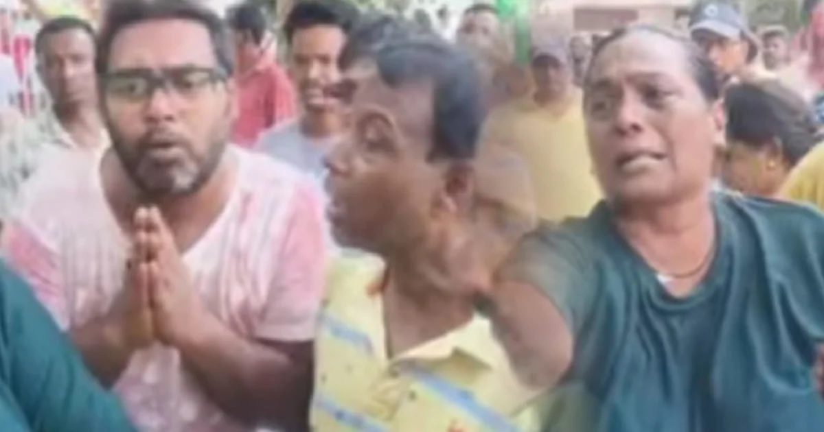 Tollywood Federation, Federation Meeting, Mohammad Hasan, Babai, Tollywood Technicians, Ban Culture, Tollywood Controversy, Regent Park Police, Tollywood, Bengali Entertainment, টলিউড ফেডারেশন, ফেডারেশন বৈঠক, মহম্মদ হাসান, বাবাই, টলিউড টেকনিশিয়ান, ব্যান কালচার, টলিপাড়া বিতর্ক, রিজেন্ট পার্ক থানা, বাংলা বিনোদন, টলিউড