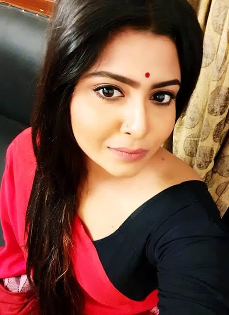 এক, দুই নয়, সাত বছরে মোট ছয়টি প্রেম! শ্যামৌপ্তিকে বিয়ের আগে মডেল থেকে অভিনেত্রীদের সঙ্গে একের পর এক সম্পর্ক! সোহিনী থেকে অস্মিতা, রণজয় বিষ্ণুর সম্পর্কের দীর্ঘ তালিকায় রয়েছে কাদের নাম? কেন টিকিয়ে রাখতে পারেননি একজনকেও? 3 Antara Chowdhury
