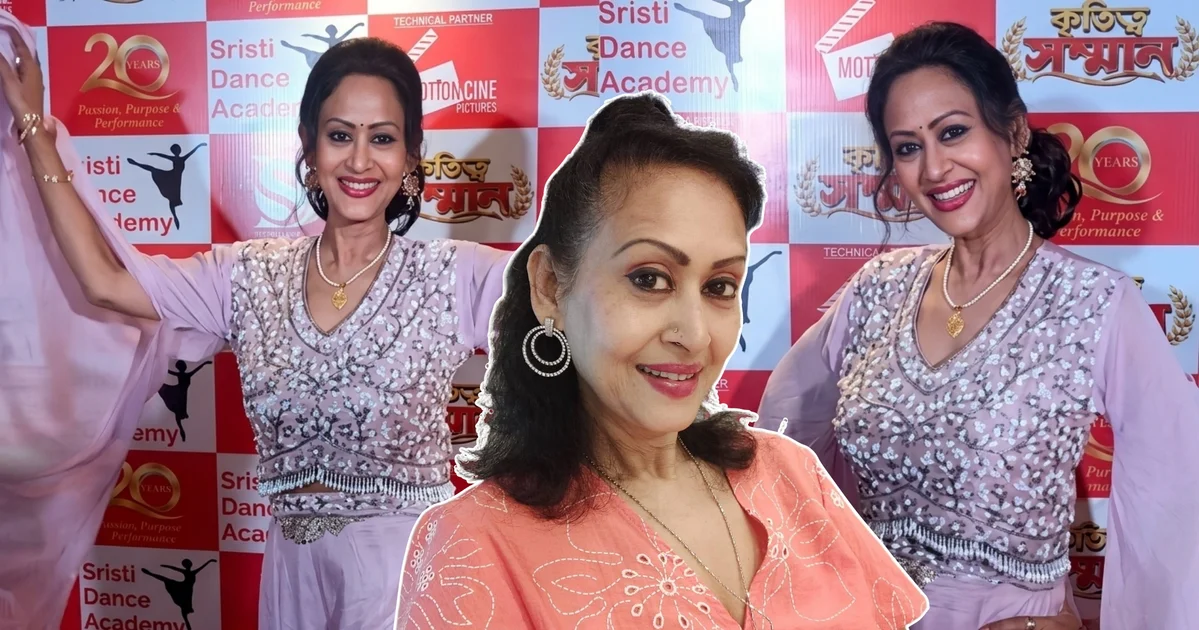 "আমাকে আন্টি বললে খুব ক'ষ্ট পেয়েছি, তার বদলে..." ‘সুগার আন্টি’ বলে বিদ্রুপ, পোশাক নিয়েও কটা'ক্ষ! ‘৪০ বছর বয়সী’ বলতেই আপত্তি ইন্দ্রাণী হালদারের, ট্রোলারকে কড়া জবাব দিতে গিয়ে ফাঁস করলেন কোন তথ্য? ভাইরাল হতেই ফের চর্চায় অভিনেত্রী! 1 indrani halder reply to body shaming trolling over her age